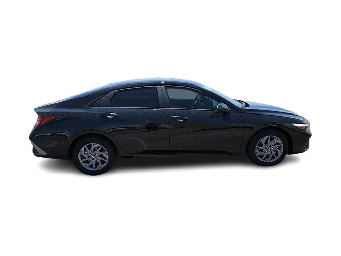 Thumbnail: 2024 Hyundai Elantra - 23