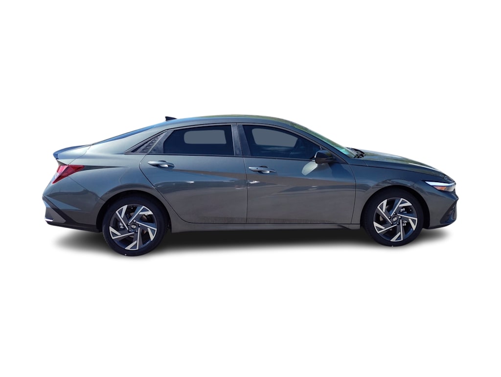 Thumbnail: 2025 Hyundai Elantra - 19