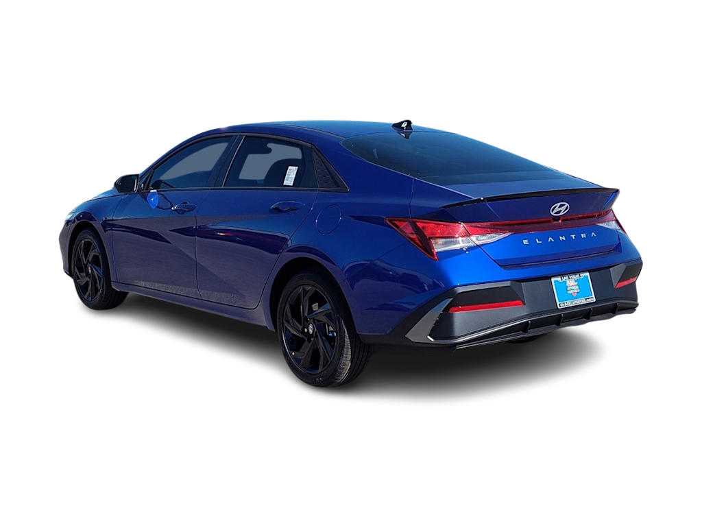 Thumbnail: 2026 Hyundai Elantra - 4