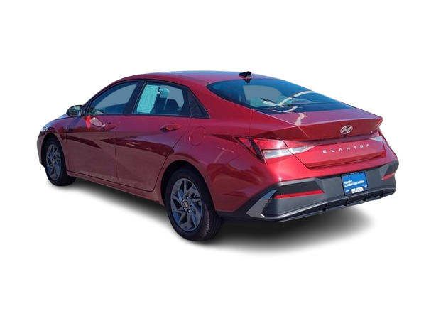 Thumbnail: 2024 Hyundai Elantra - 4