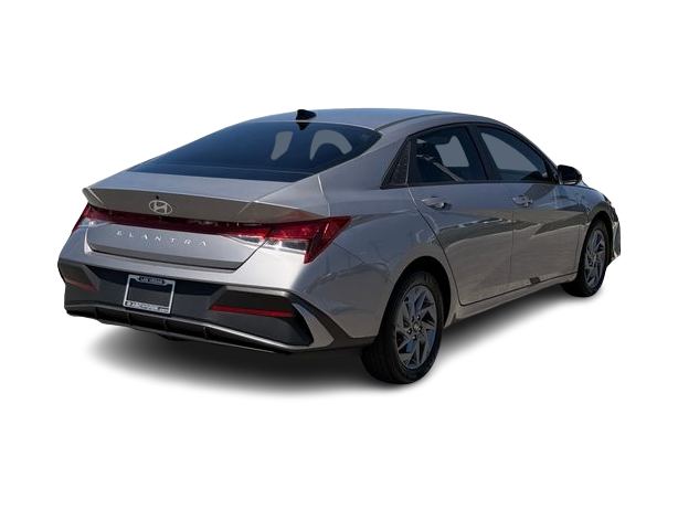 Thumbnail: 2024 Hyundai Elantra - 19