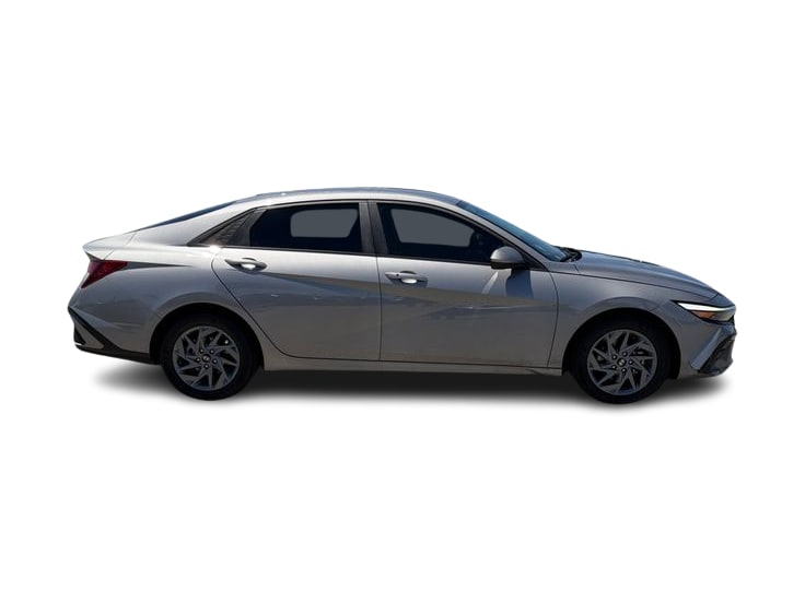 Thumbnail: 2024 Hyundai Elantra - 20