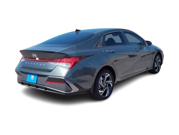 Thumbnail: 2025 Hyundai Elantra - 18