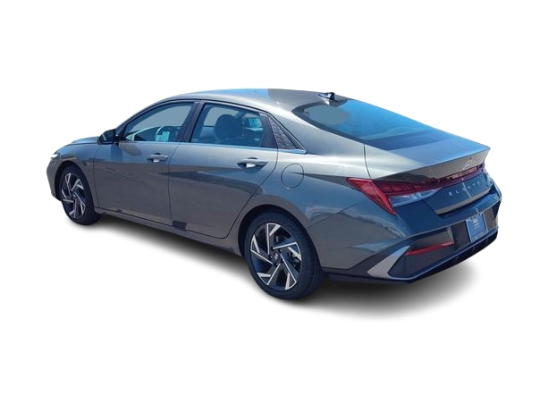 Thumbnail: 2024 Hyundai Elantra - 4