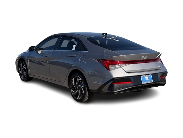 Thumbnail: 2026 Hyundai Elantra - 4