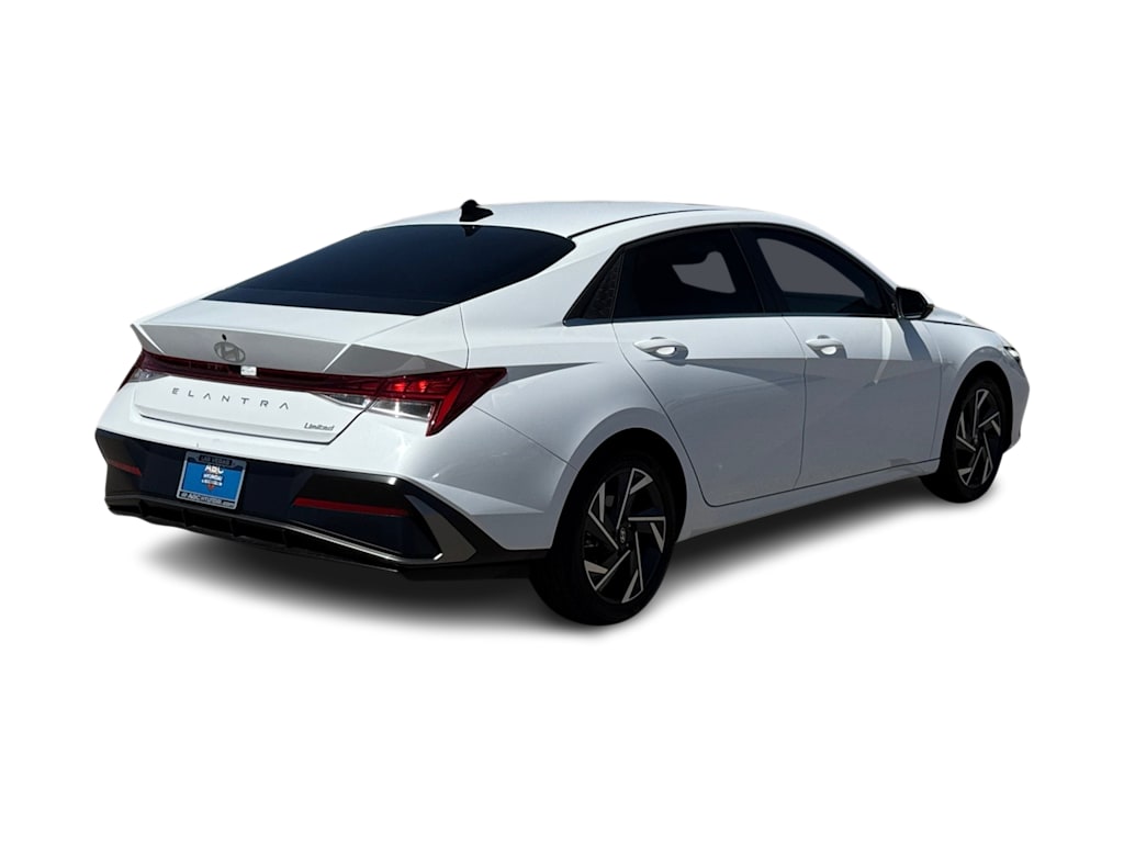 Thumbnail: 2025 Hyundai Elantra - 16