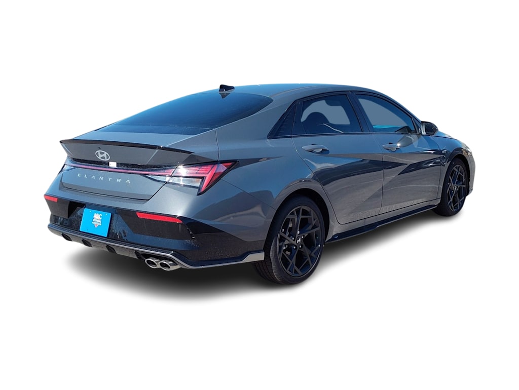 Thumbnail: 2025 Hyundai Elantra - 17