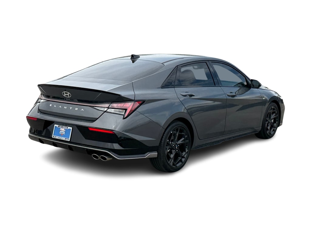 Thumbnail: 2025 Hyundai Elantra - 17