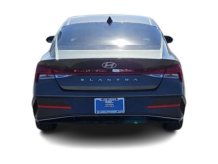 Thumbnail: 2024 Hyundai Elantra - 5