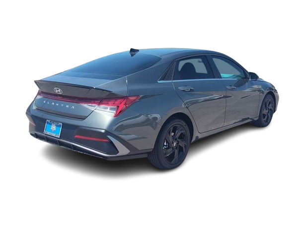 Thumbnail: 2026 Hyundai Elantra - 18