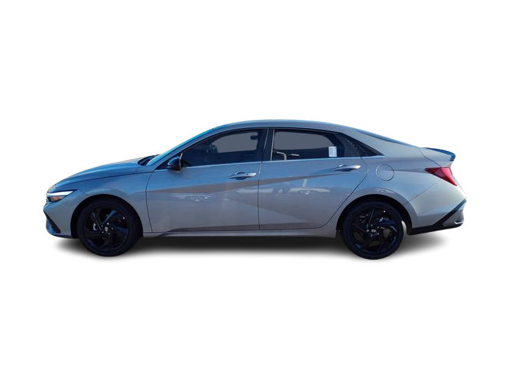 Thumbnail: 2026 Hyundai Elantra - 3
