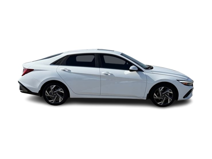 Thumbnail: 2025 Hyundai Elantra - 19
