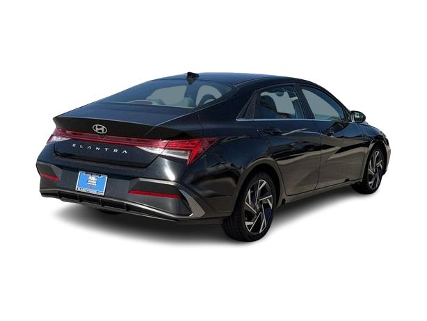Thumbnail: 2025 Hyundai Elantra - 18