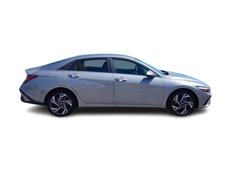 Thumbnail: 2025 Hyundai Elantra - 19