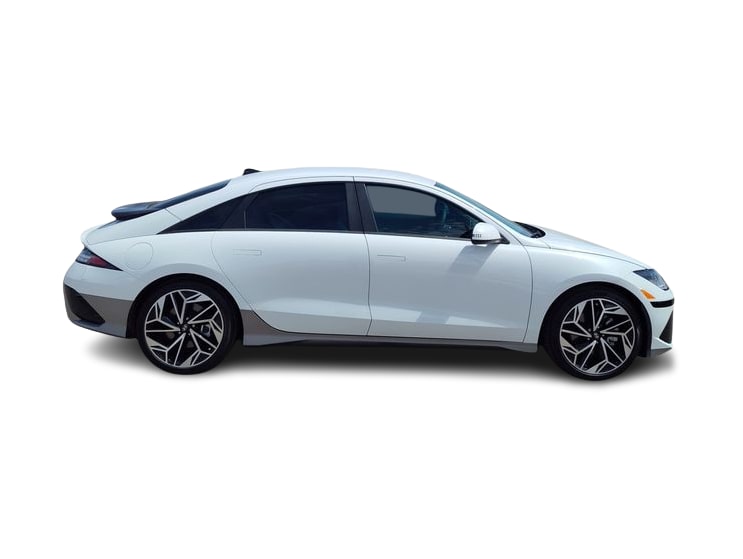 Thumbnail: 2023 Hyundai Ioniq 6 - 19
