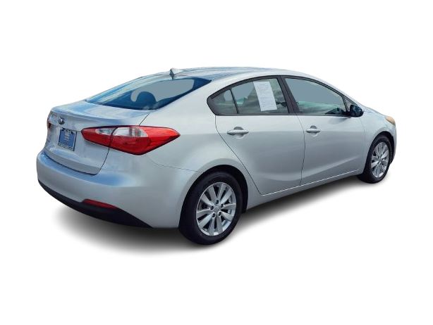 Thumbnail: 2016 Kia Forte - 19