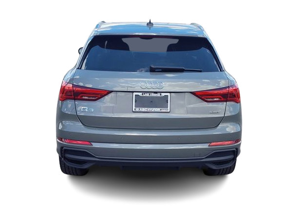 Thumbnail: 2023 Audi Q3 - 5