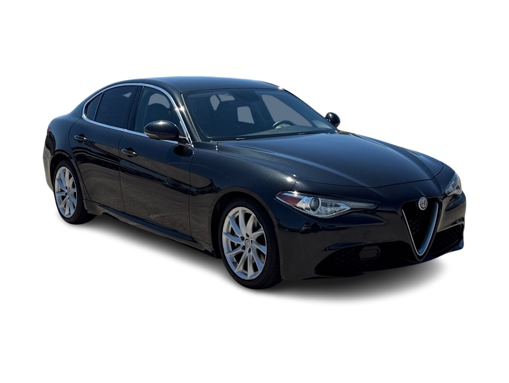 Thumbnail: 2019 Alfa Romeo Giulia - 20