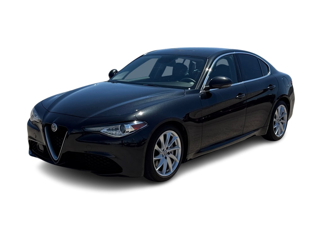 Thumbnail: 2019 Alfa Romeo Giulia - 17