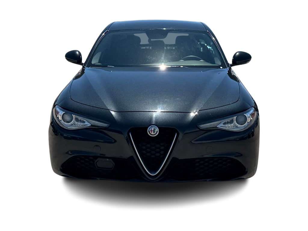 Thumbnail: 2019 Alfa Romeo Giulia - 21