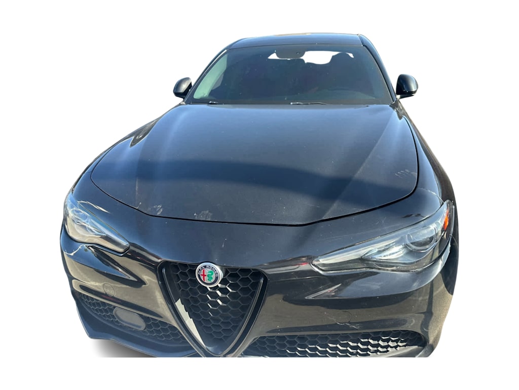 Thumbnail: 2019 Alfa Romeo Giulia - 4