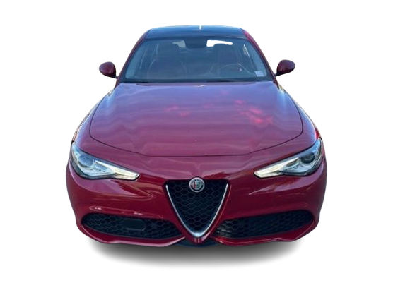 Thumbnail: 2019 Alfa Romeo Giulia - 6
