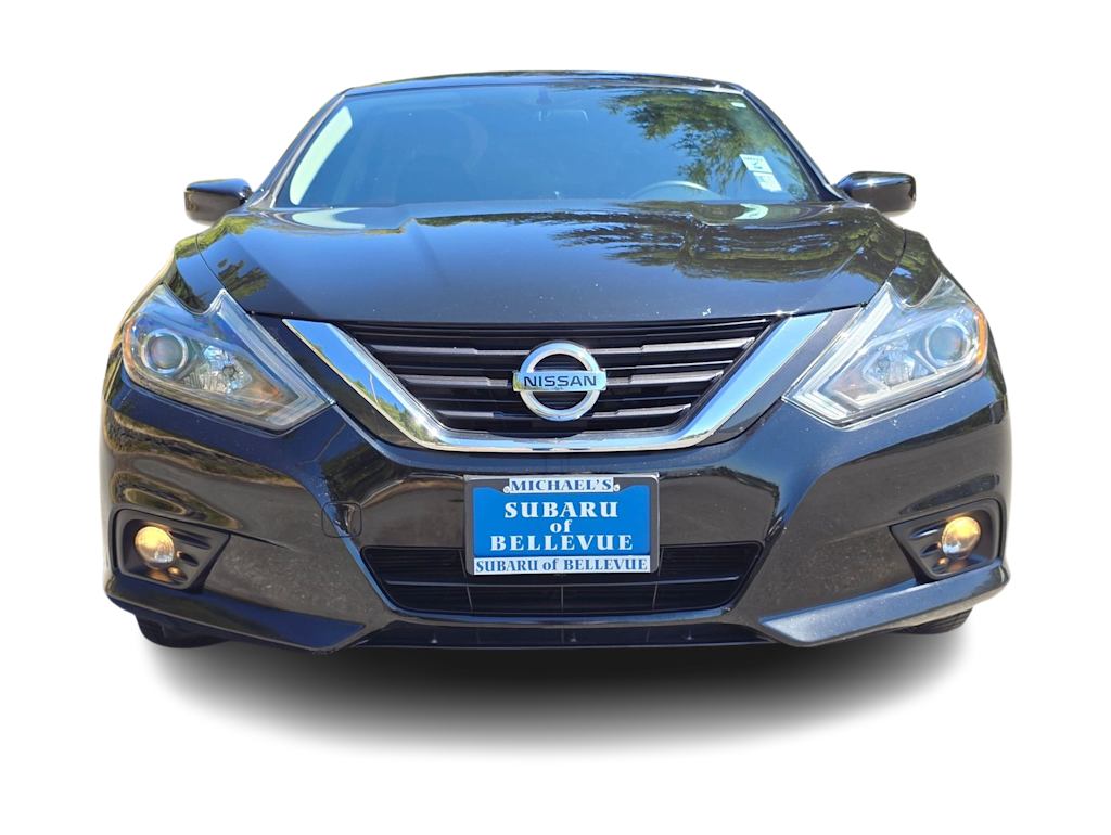 Thumbnail: 2018 Nissan Altima - 6