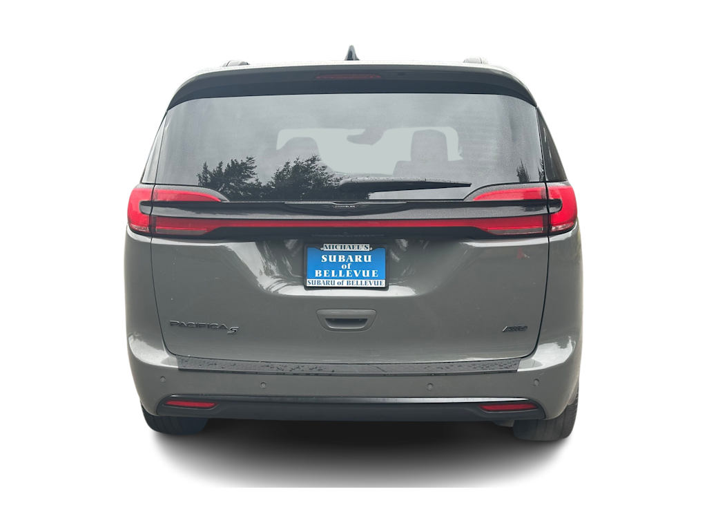 Thumbnail: 2023 Chrysler Pacifica - 5