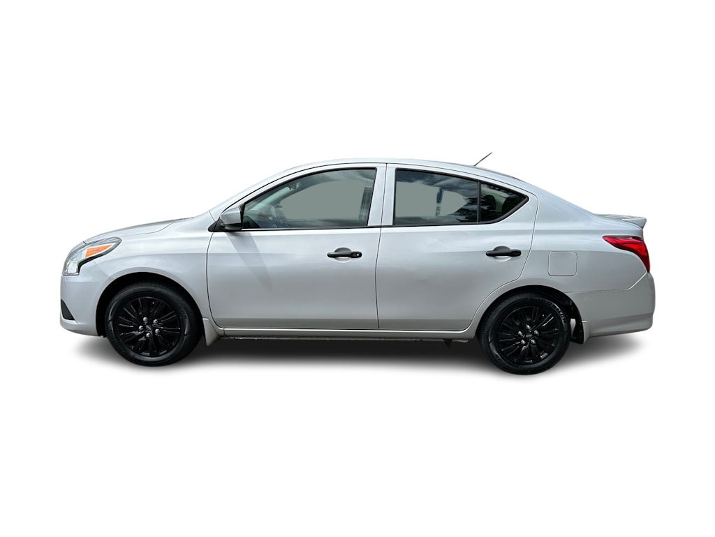 Thumbnail: 2016 Nissan Versa - 3