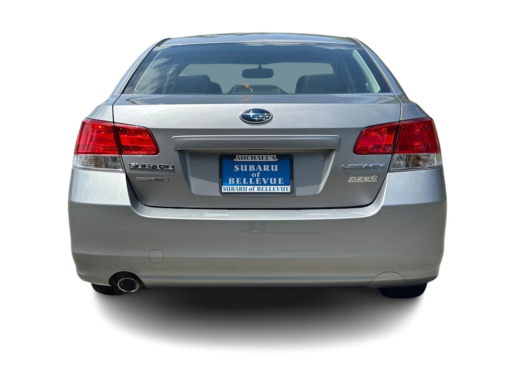 Thumbnail: 2010 Subaru Legacy - 5