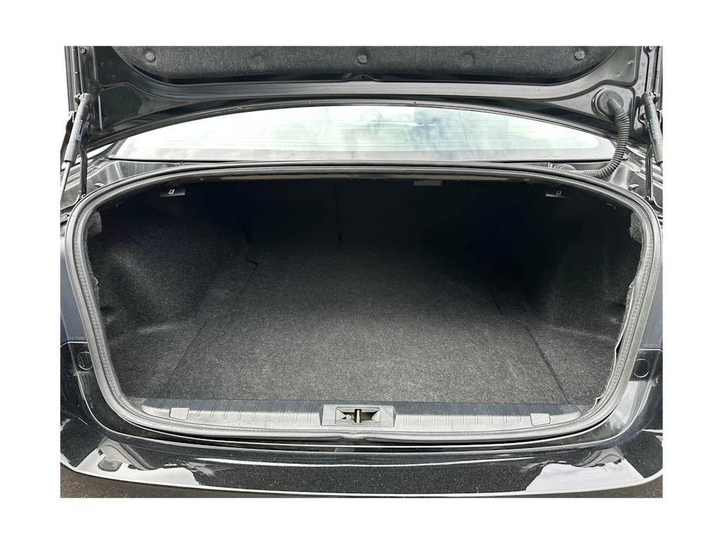 Thumbnail: 2019 Subaru Legacy - 16