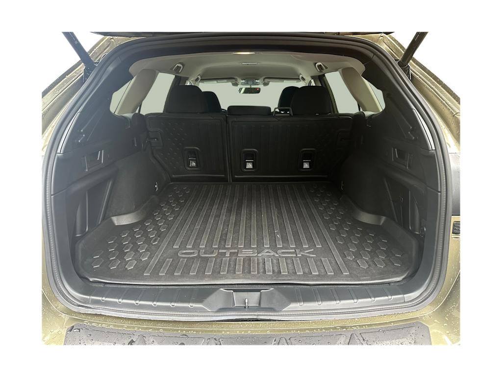 Thumbnail: 2022 Subaru Outback - 17