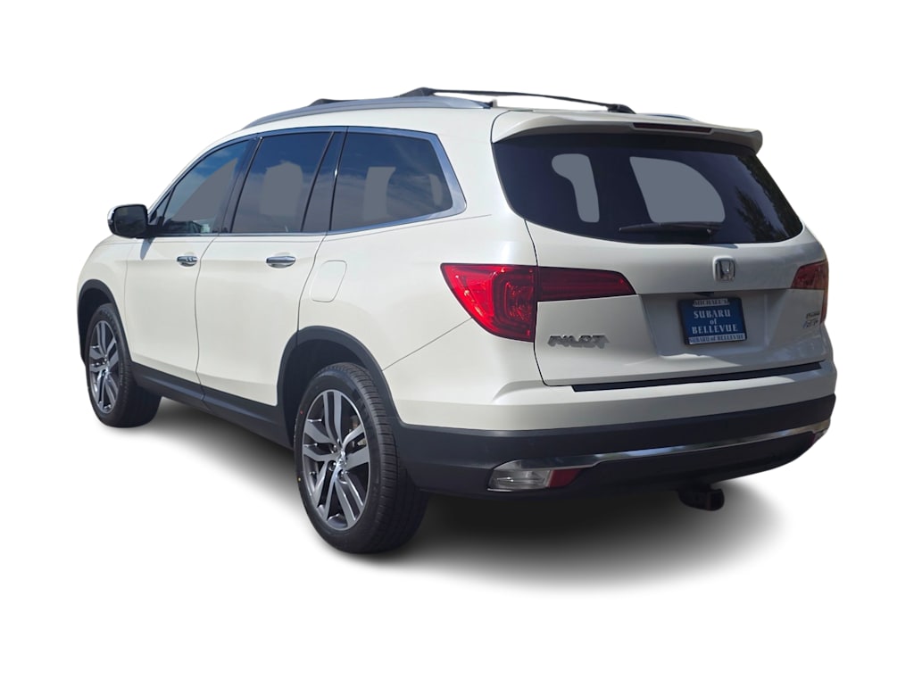 Thumbnail: 2017 Honda Pilot - 4