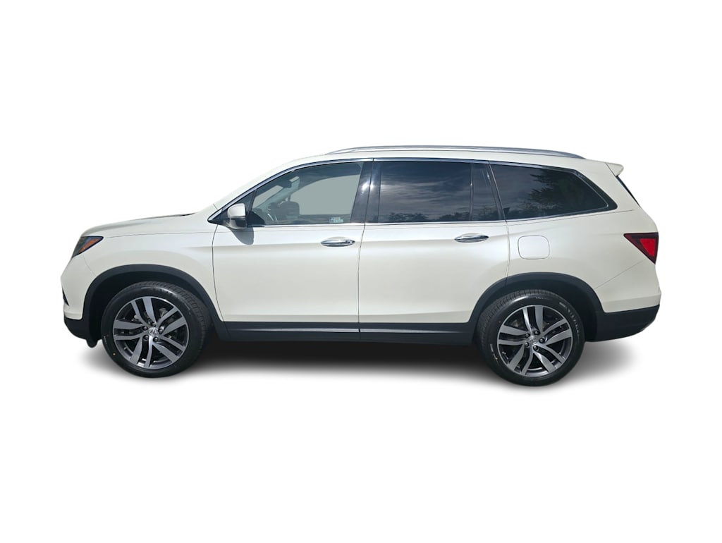 Thumbnail: 2017 Honda Pilot - 3