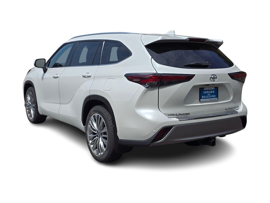 Thumbnail: 2024 Toyota Highlander - 4