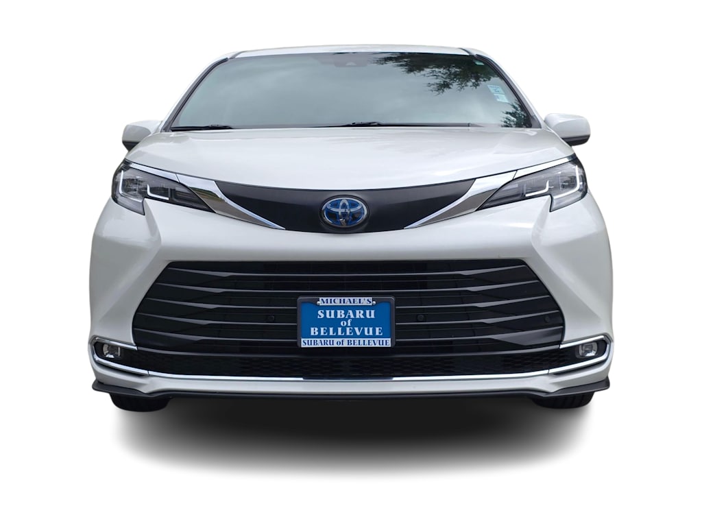 Thumbnail: 2021 Toyota Sienna - 6