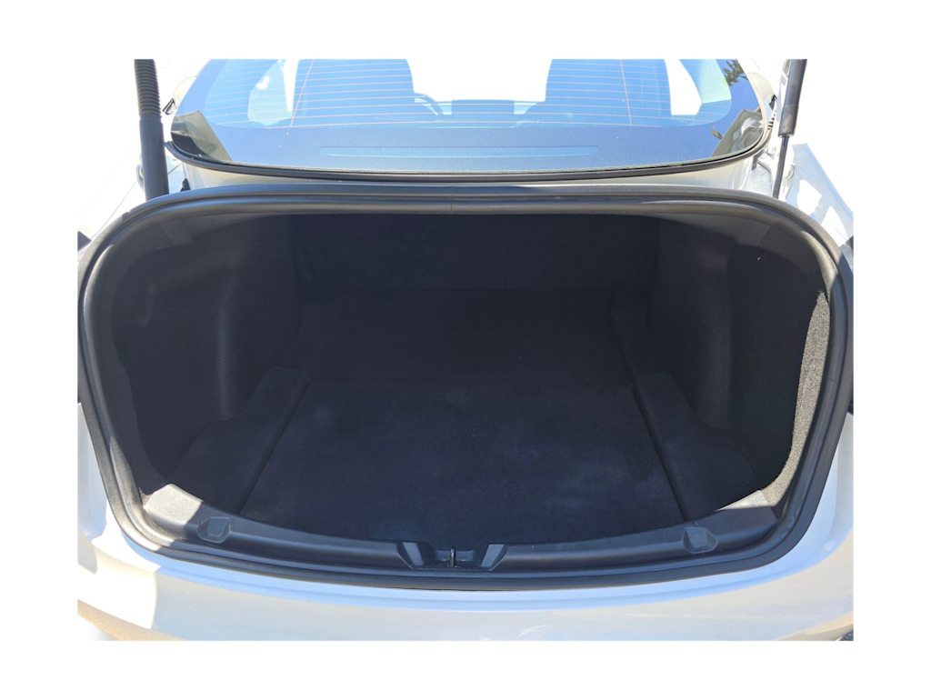 Thumbnail: 2021 Tesla Model 3 - 14