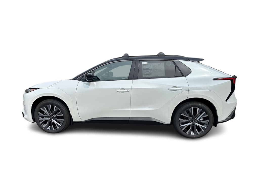 Thumbnail: 2026 Subaru Solterra - 3