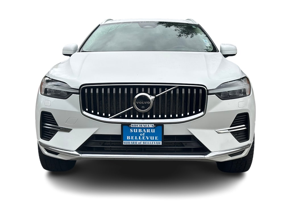 Thumbnail: 2022 Volvo XC60 - 6