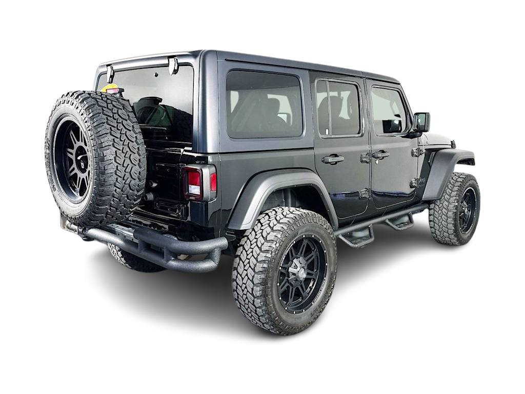 Thumbnail: 2021 Jeep Wrangler - 25