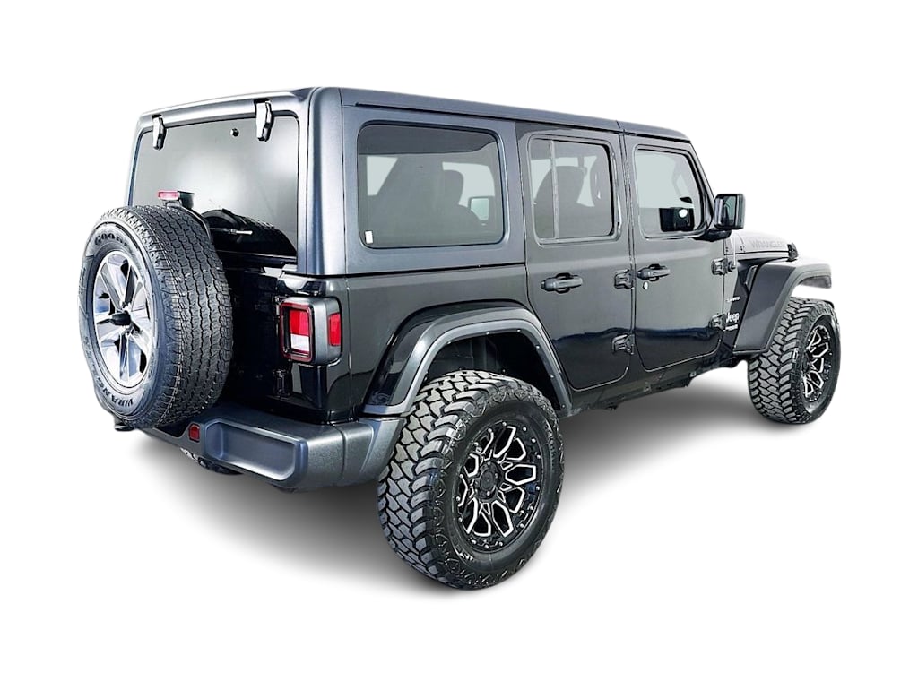 Thumbnail: 2022 Jeep Wrangler - 25