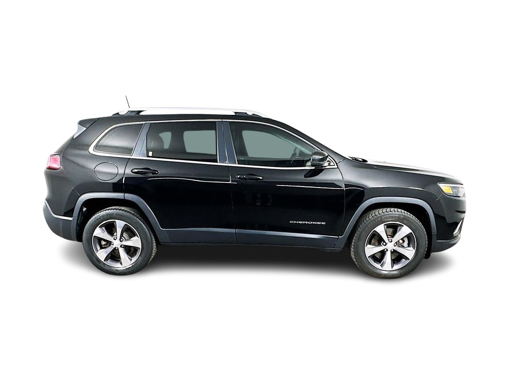 Thumbnail: 2019 Jeep Cherokee - 26