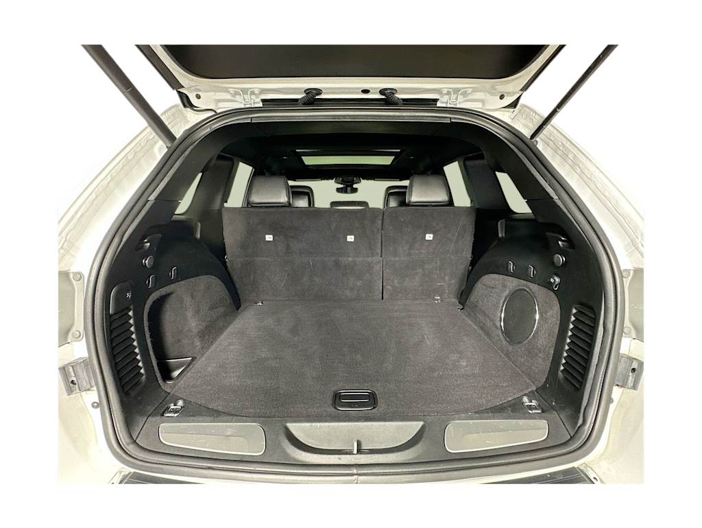 Thumbnail: 2019 Jeep Grand Cherokee - 19