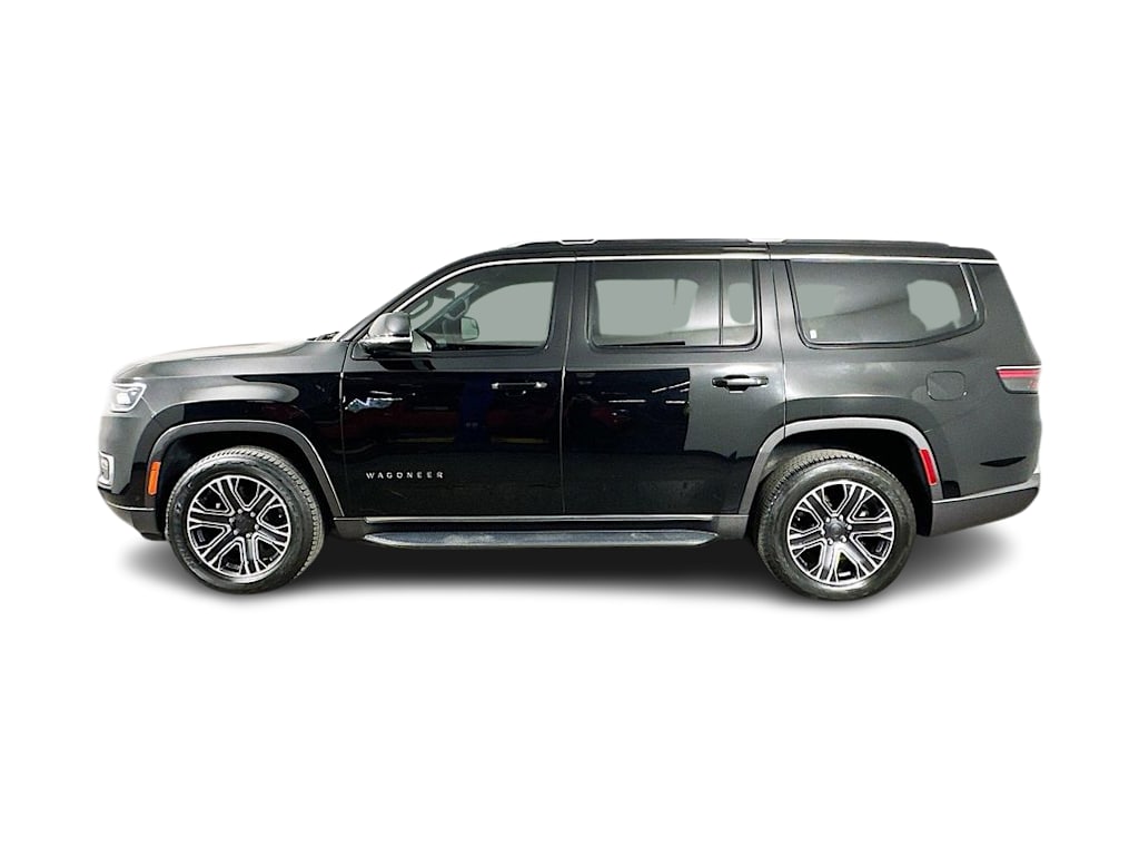 Thumbnail: 2022 Jeep Wagoneer - 3