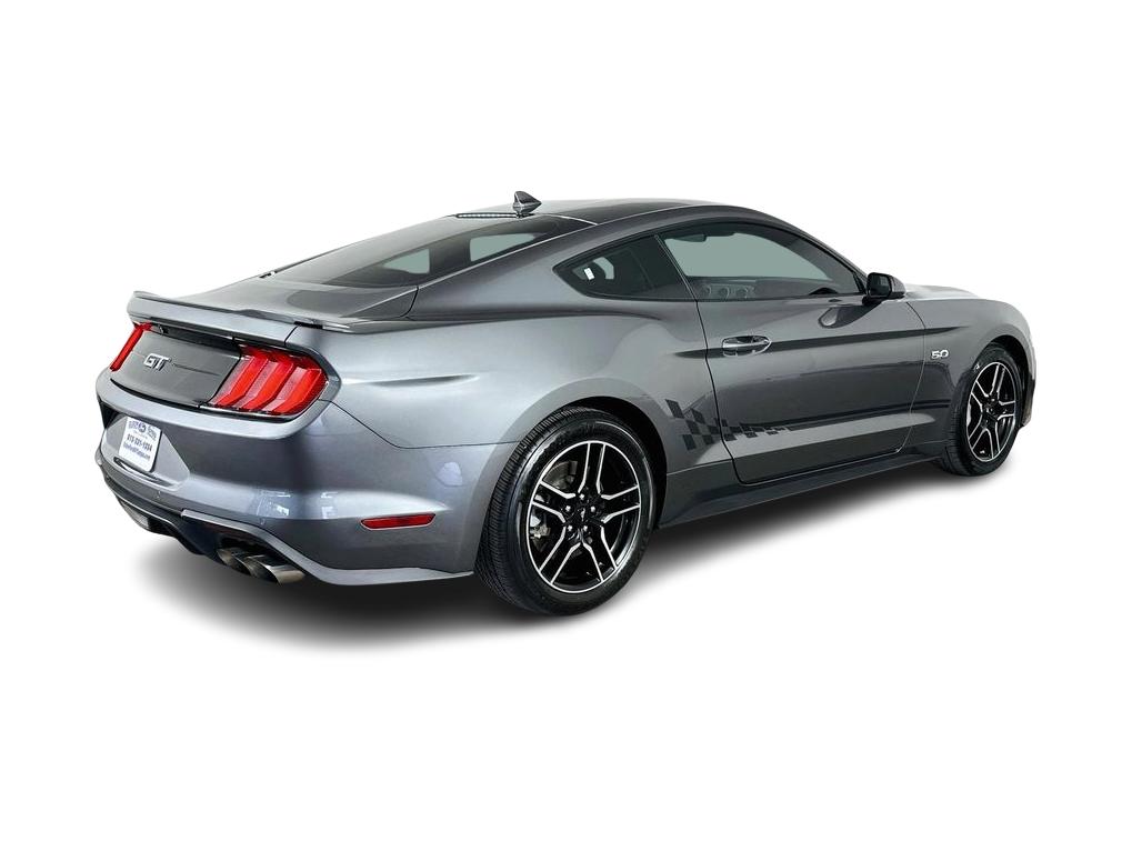 Thumbnail: 2022 Ford Mustang - 25