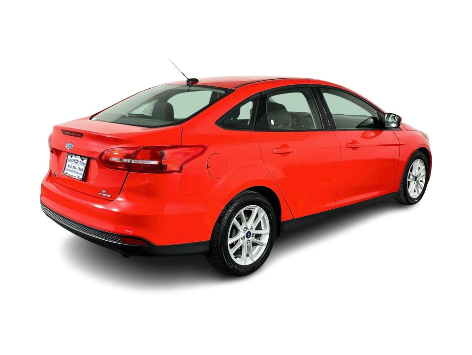 Thumbnail: 2016 Ford Focus - 24