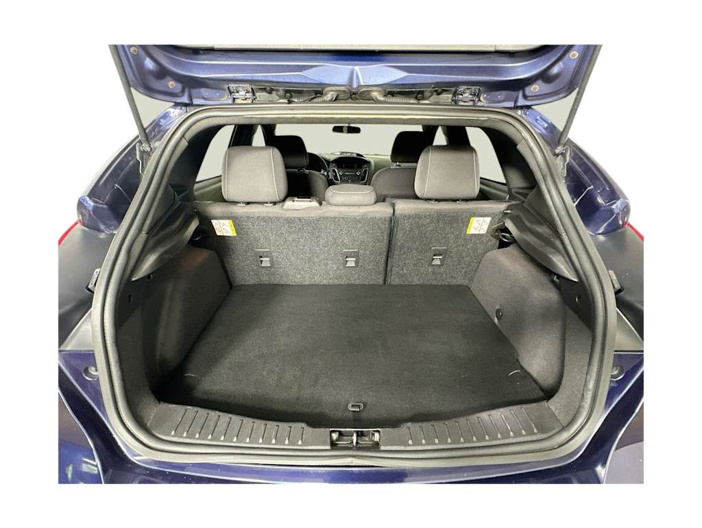Thumbnail: 2016 Ford Focus - 19