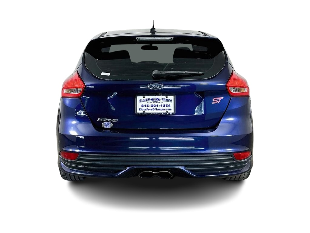 Thumbnail: 2016 Ford Focus - 5