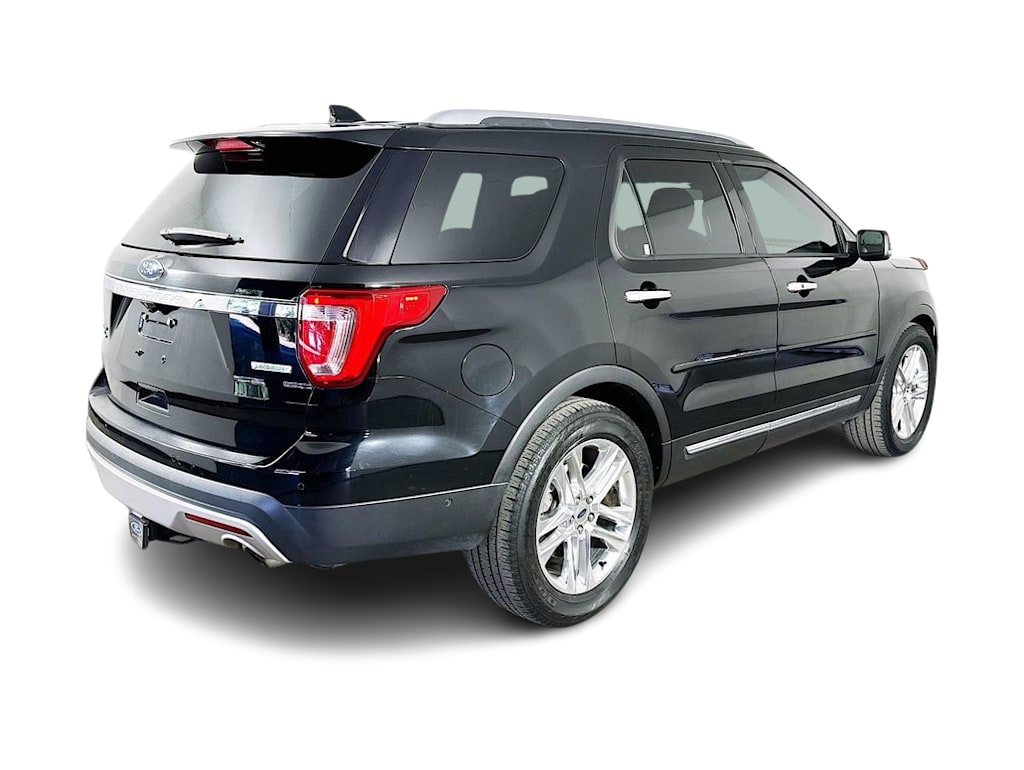 Thumbnail: 2016 Ford Explorer - 25