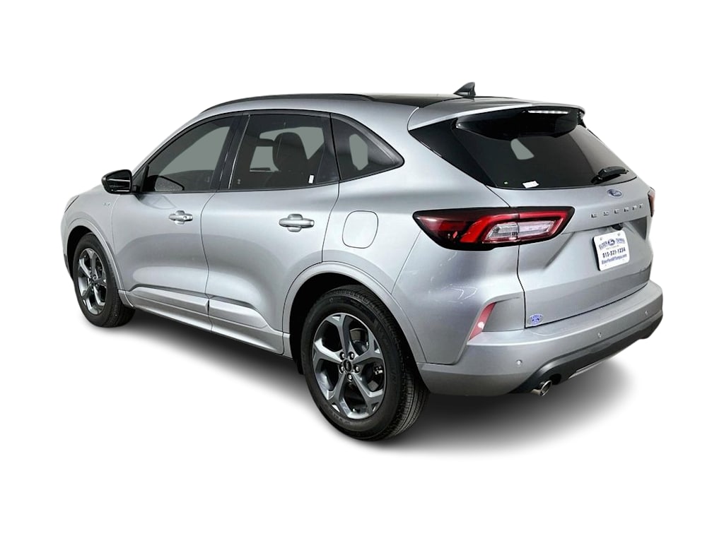 Thumbnail: 2023 Ford Escape - 4